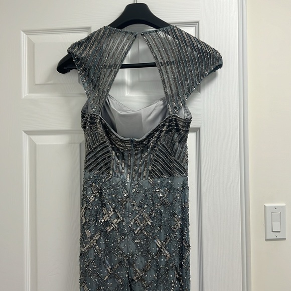 Special occasions dress - Picture 6 of 10
